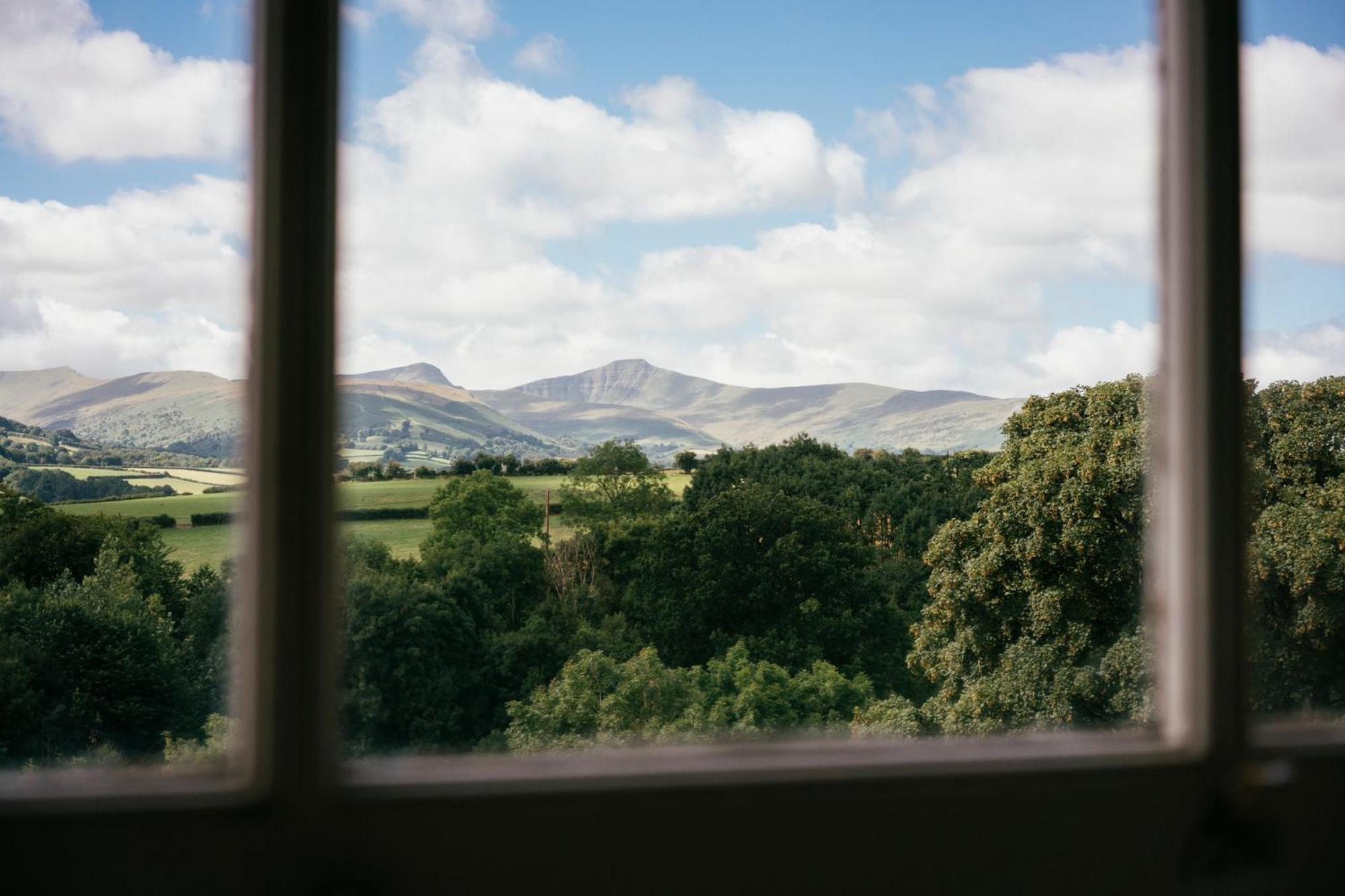 Peterstone Court Country House Restaurant & Spa Brecon Exterior photo